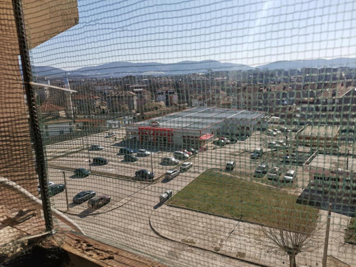 Central Apartment Targovishte Exterior foto